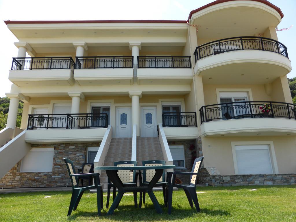 Perdikis Apartments - Paliouria Kókkinon Nerón Exterior foto
